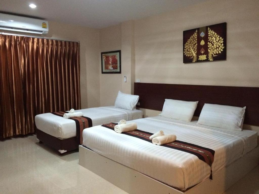 Le Parc Wangnang Hotel Phitsanulok Zewnętrze zdjęcie
