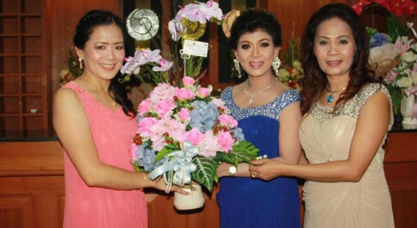 Le Parc Wangnang Hotel Phitsanulok Zewnętrze zdjęcie