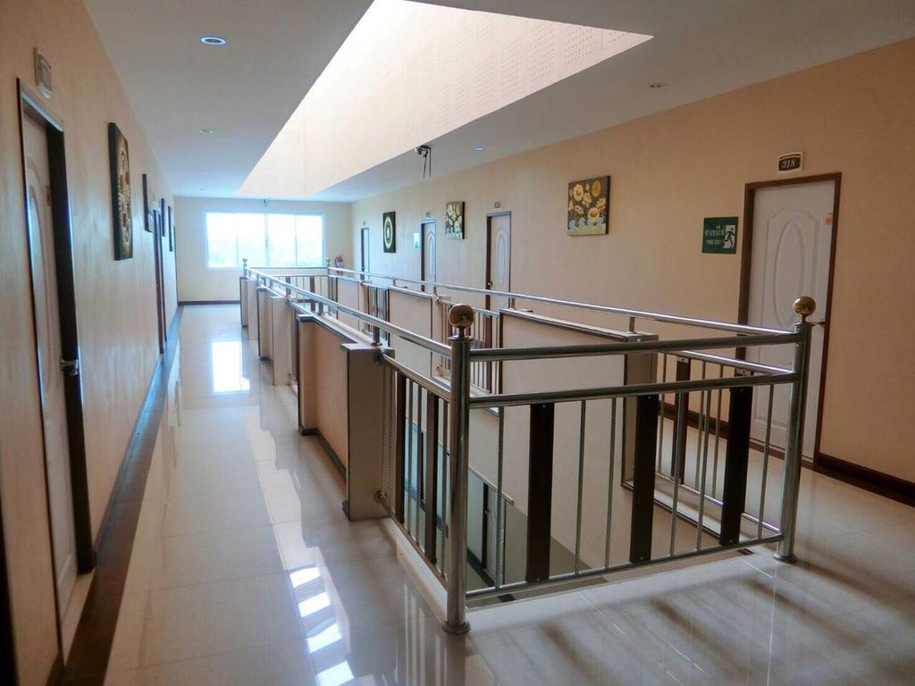 Le Parc Wangnang Hotel Phitsanulok Zewnętrze zdjęcie